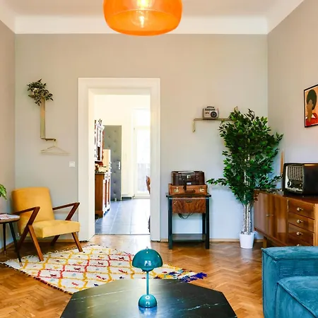 公寓 Historic Center Boutique - Free Parking - Schlossberg View - By Casa Momo