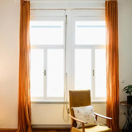Historic Center Boutique - Parking Included - Schlossberg View 아파트