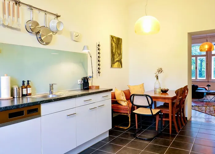 Historic Center Boutique - Free Parking - Schlossberg View - Casa Momo