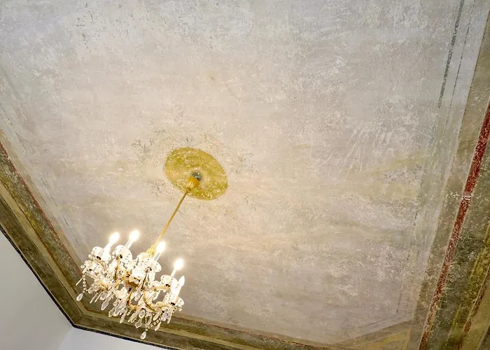 Apartment Historic Center Boutique - Free Parking - Schlossberg View - By Casa Momo *